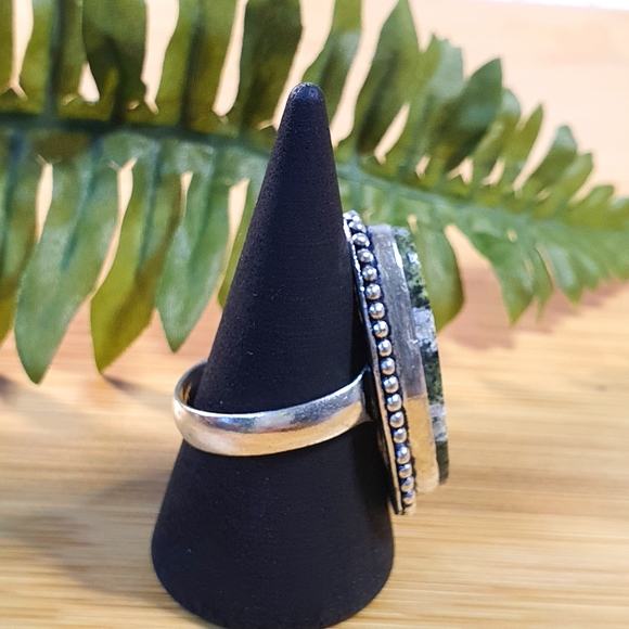 Chrysotile Serpentine Tumblestone 925 Sterling Silver Plated Ring Size 8.5 - Picture 4 of 9